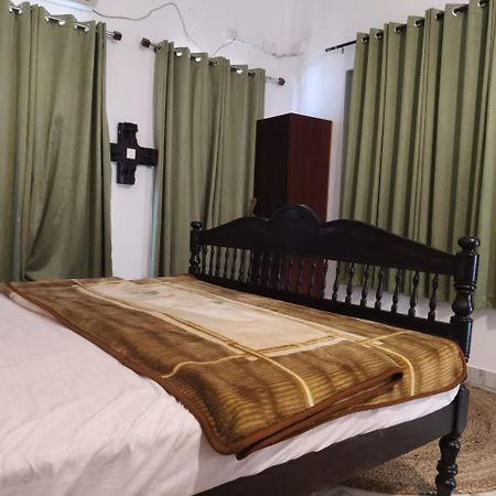 Vedha Beach Resort Alappuzha Exterior foto
